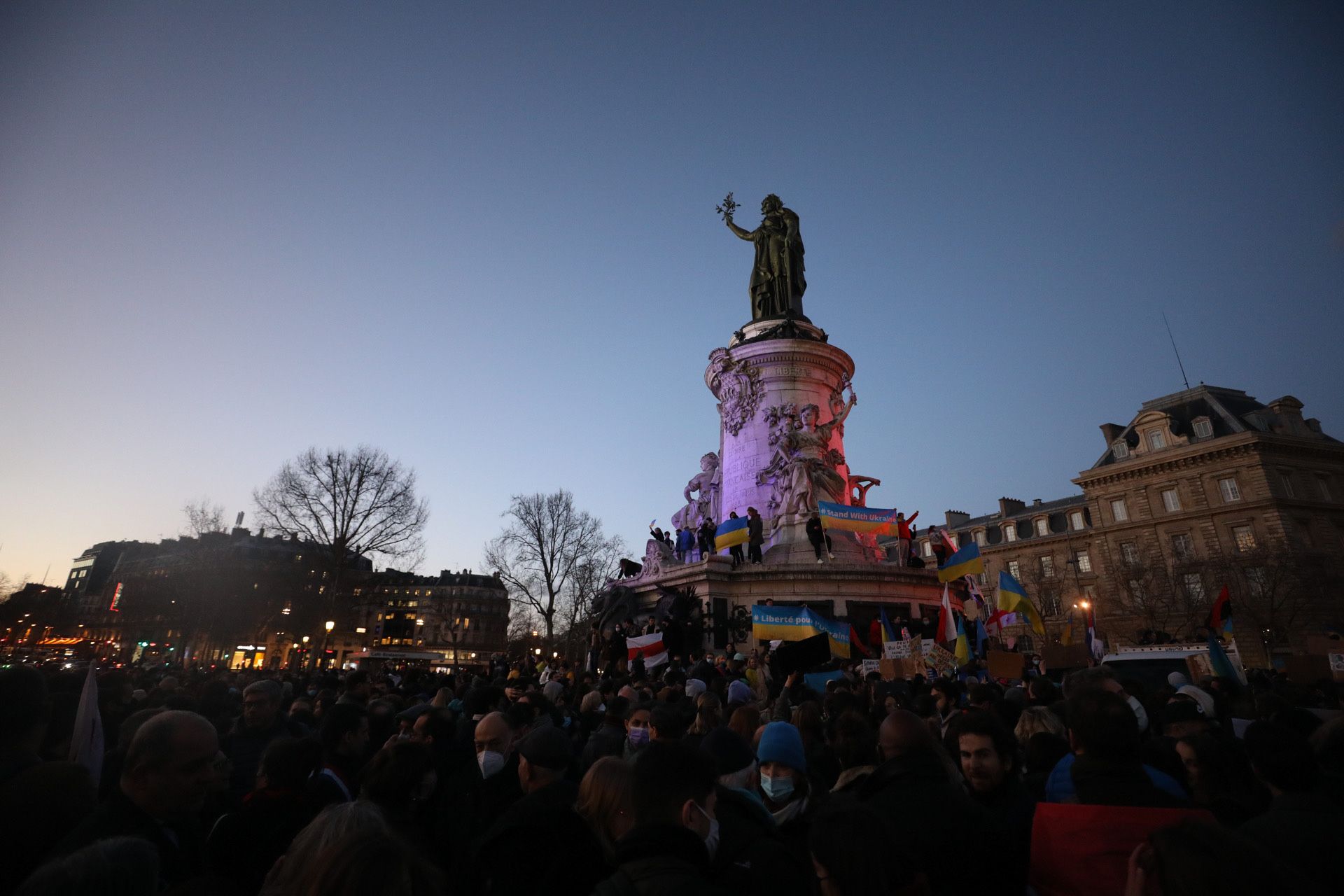 Rassemblement à République pour l'Ukraine Rassemblement à République pour l'Ukraine