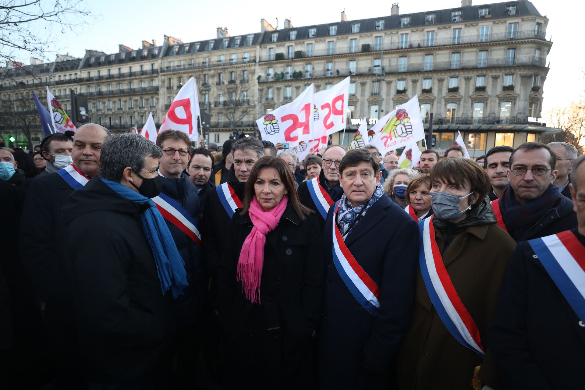 Anne Hidalgo au rassemblement à République pour l'Ukraine Anne Hidalgo au rassemblement à République pour l'Ukraine